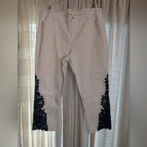 Soft Surroundings White Jeans with Navy Detailing